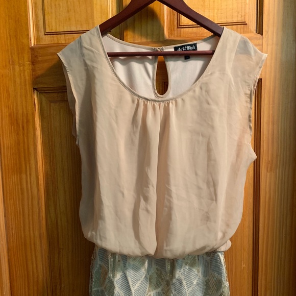 Dress - Picture 2 of 4